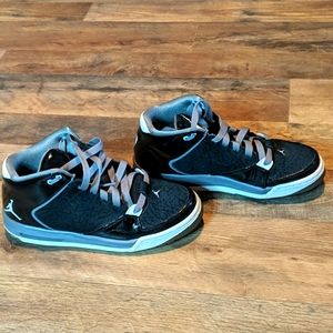 Jordans as you go black and white